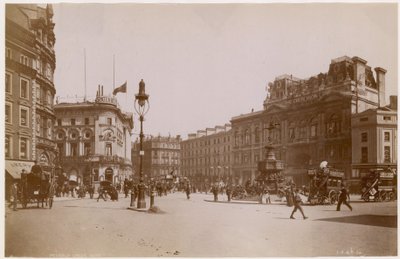 Piccadilly Circus, Londra da English Photographer